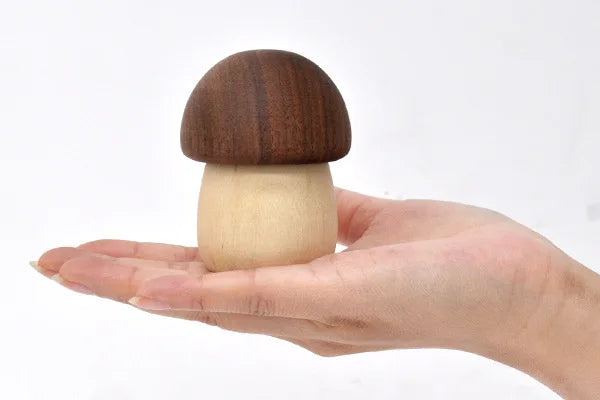Cute Mushroom Shape Paper Clip Dispenser